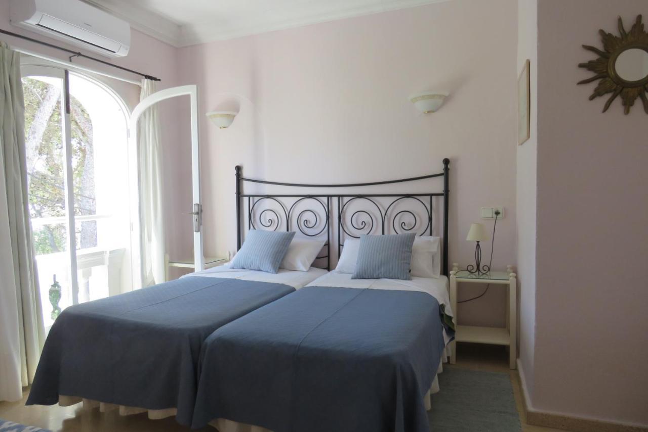 Fowlers Hotel Кала де Ор Экстерьер фото